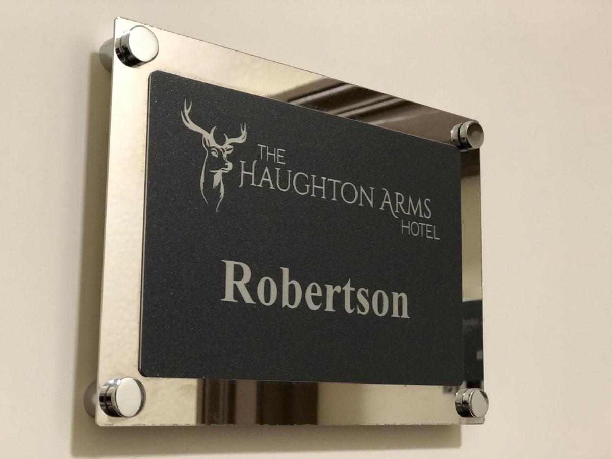 Haughton Arms Hotel Alford  Esterno foto